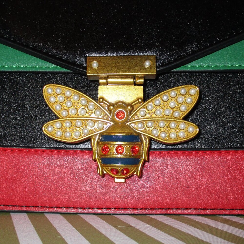 Blind for Love Flapped Satchel - Picture 2 of 14